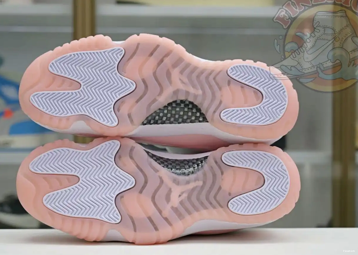11 Jordan WMNS Low Air Jordan 0706